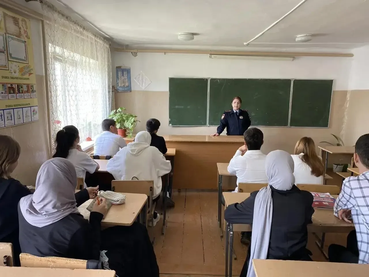 Родительские собрания с приглашением инспектора ПДН Халиковой М.А.по профилактике деструктивного пов