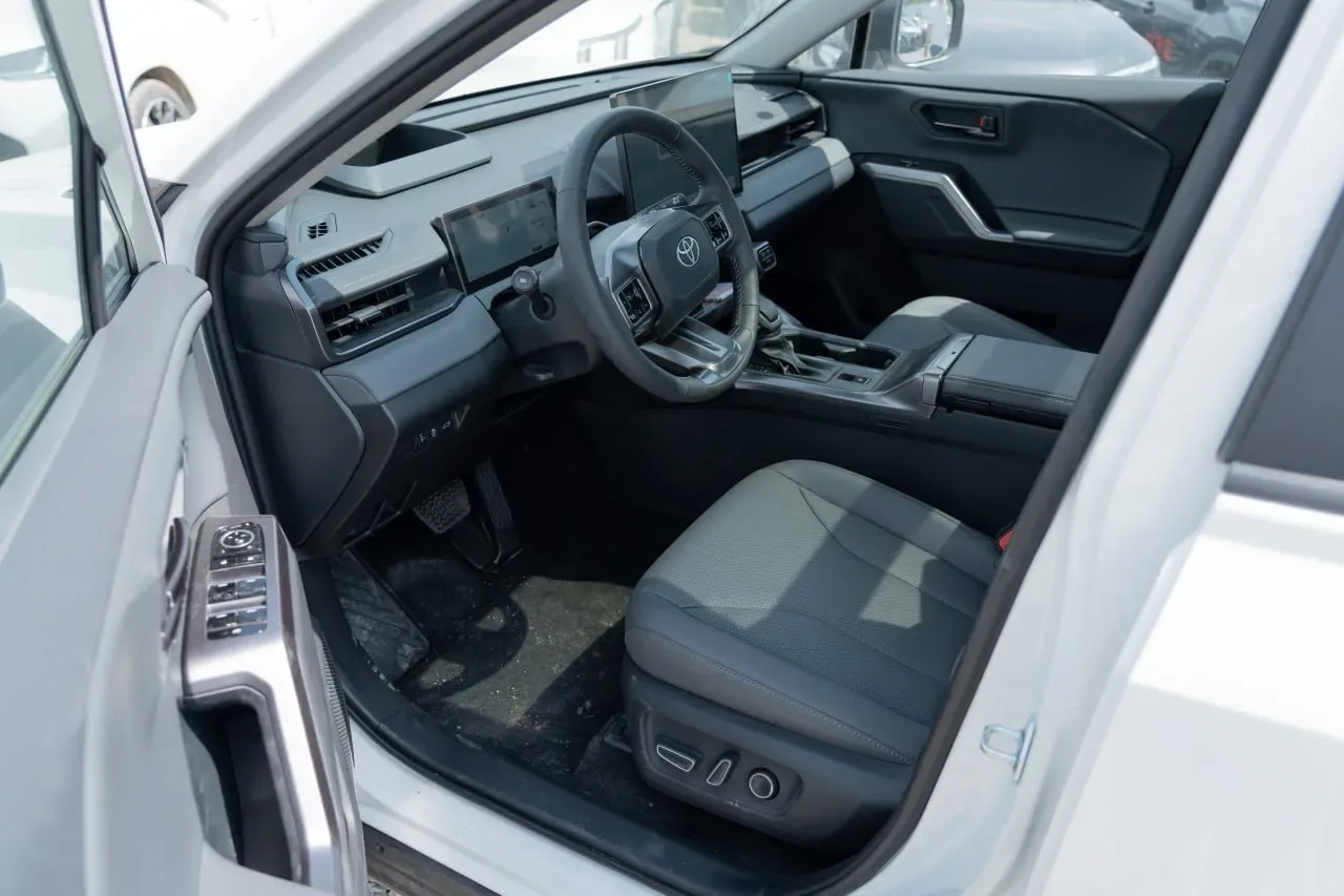 ✅ В продаже в Кыргызстане   Toyota Wildlander Новый автомобиль  2026 год 2.0 бензин - 171 ЛС Полный 