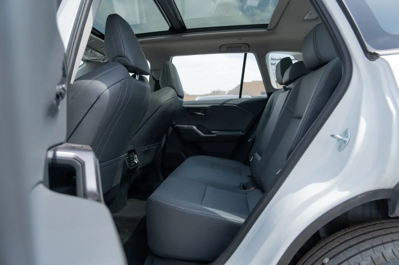 ✅ В продаже в Кыргызстане   Toyota Wildlander Новый автомобиль  2026 год 2.0 бензин - 171 ЛС Полный 