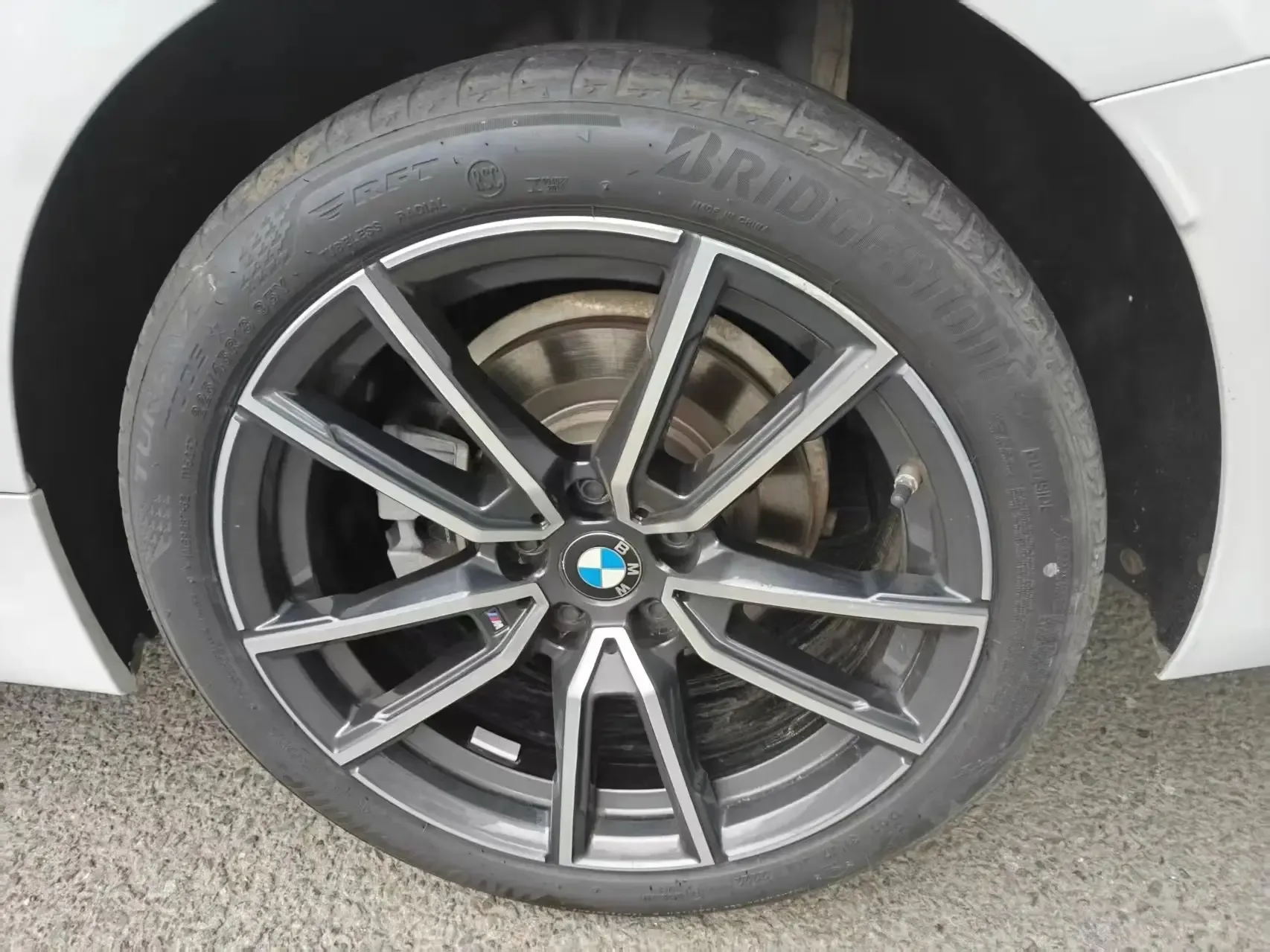 🔥🔥🔥Приобрели в Китае для Максима из Санкт-Петербурга   BMW 320i 2023 год 49 000 км 2.0 бензин - 156 