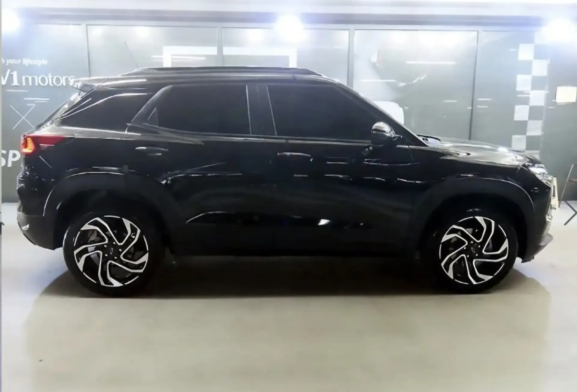 ✅ В продаже в Южной Корее   Chevrolet Trailblazer  2026 год - новый автомобиль  1000 км 1.3 - 155 ЛС