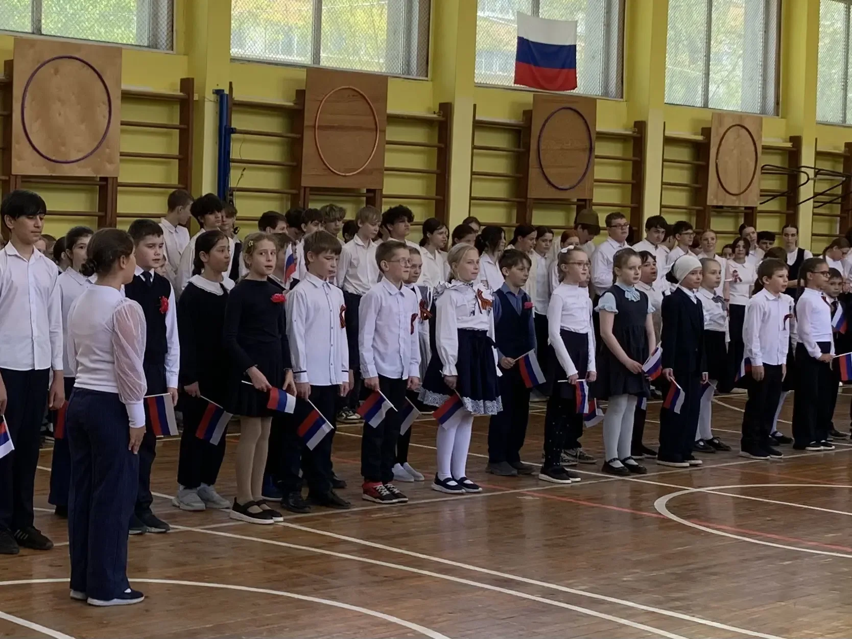 Встречаем День Победы строем и песней!  В преддверии великого праздника – Дня Победы – наша школа пр
