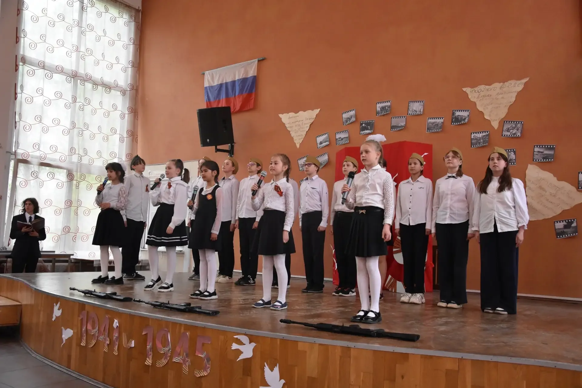 Продолжаем рассказ о прошедших мероприятиях, посвященных Дню Великой победы!  Музыкально-литературна