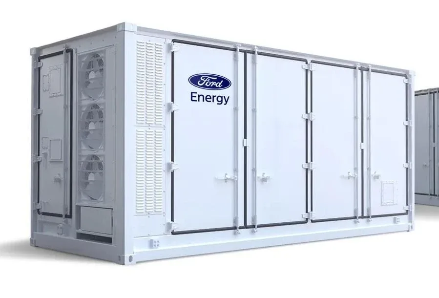 Ford перепрофилирует заводы с электромобилей под накопители для дата-центров, промышленности и энерг