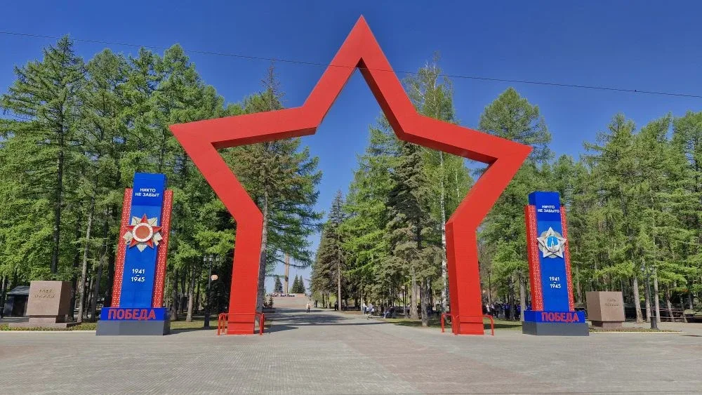 Генеральный директор ООО «ЕИРЦ РБ» Ирина Попова приняла участие в торжественной церемонии возложения