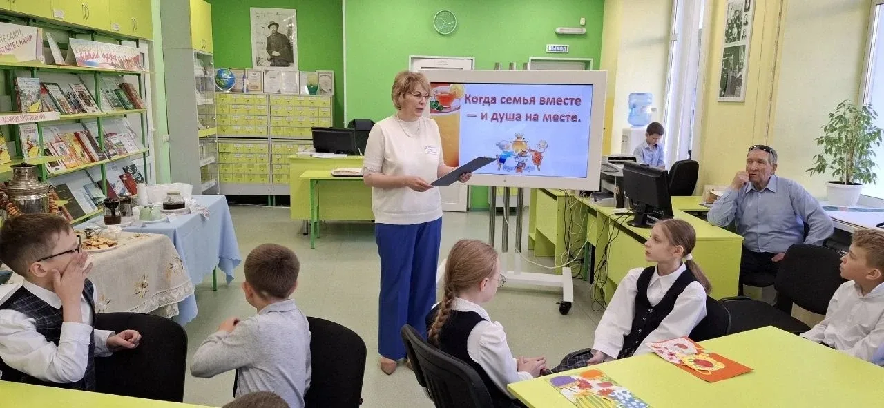 ✨ Международный день семьи в библиотеке им. А. П. Чехова! ✨  ☝️ 15 мая во всём мире отмечают Междуна