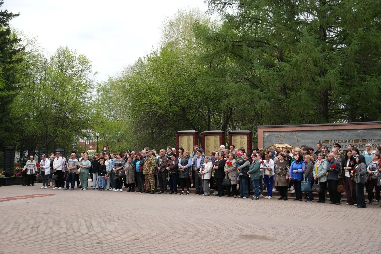 Сегодня, накануне Дня Победы, состоялся торжественный митинг памяти погибших героев нашего времени –