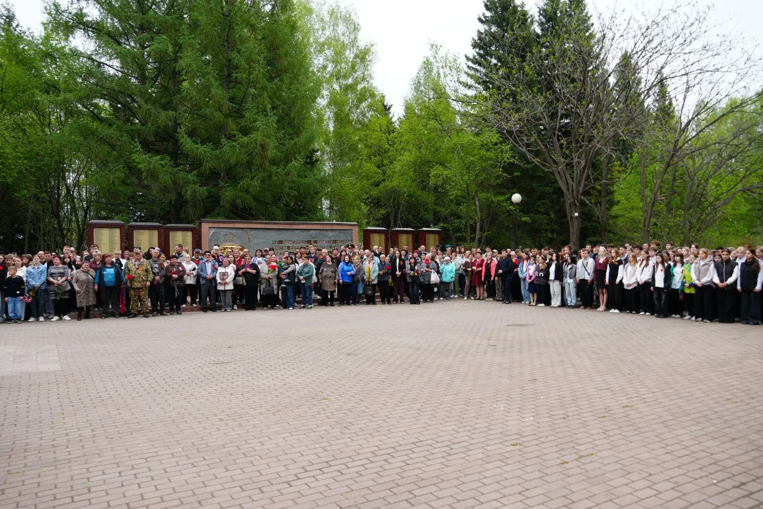 Сегодня, накануне Дня Победы, состоялся торжественный митинг памяти погибших героев нашего времени –