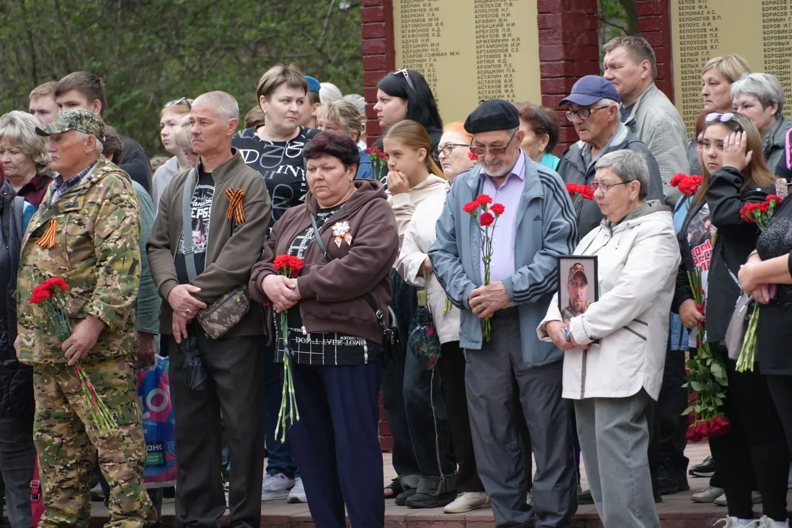 Сегодня, накануне Дня Победы, состоялся торжественный митинг памяти погибших героев нашего времени –