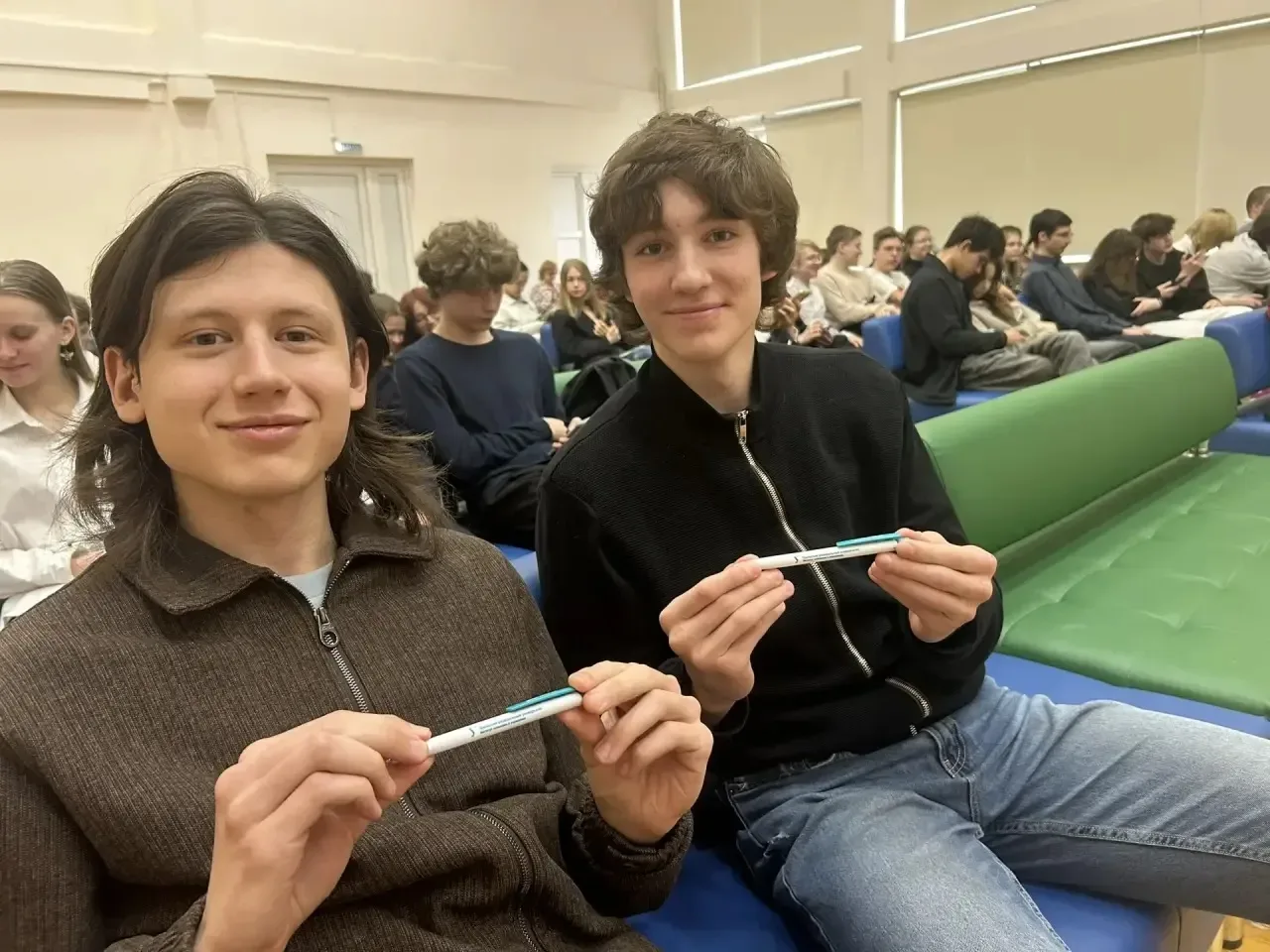 Профориентация полным ходом 🚀  Недавно для наших учеников прошли профориентационные встречи.  💼К уча