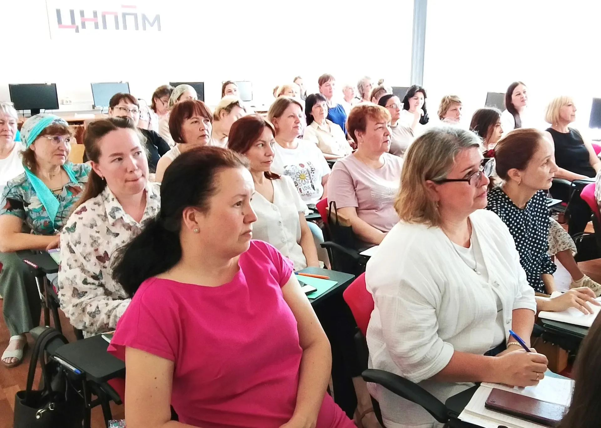Воспитатели Чувашии прокачали навыки: новые методики в работе с дошколятами  Более 50 воспитателей з