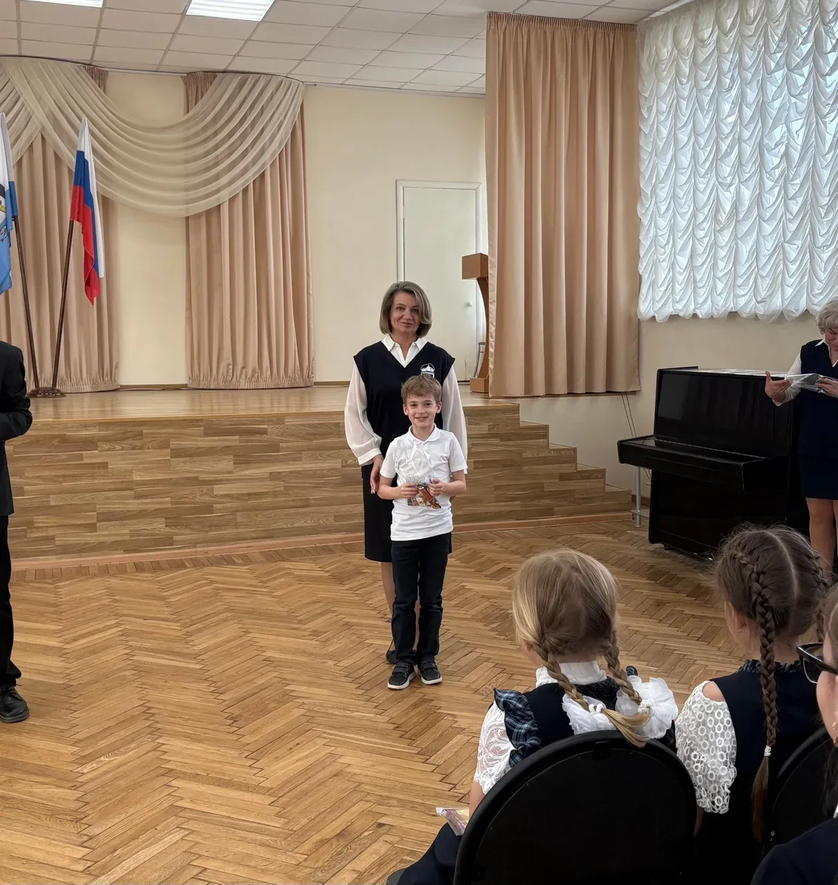 🏆🥇Отличники, победители конкурсов и олимпиад, активисты... О ком мы? А мы о учениках начальной школы