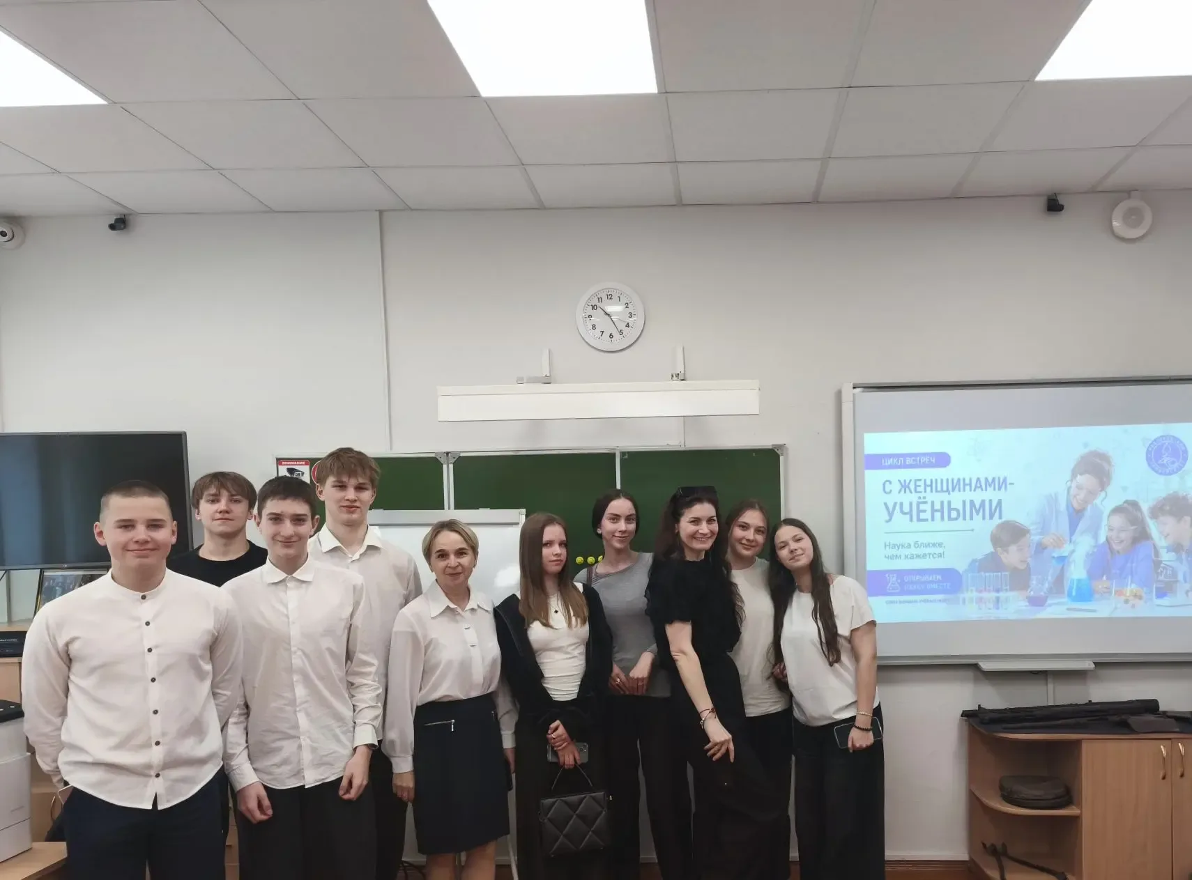 ❓👀🧠⏳ Дорогие друзья, сколько слов из тех, что вы сейчас видите на карточке, вы сможете запомнить и в