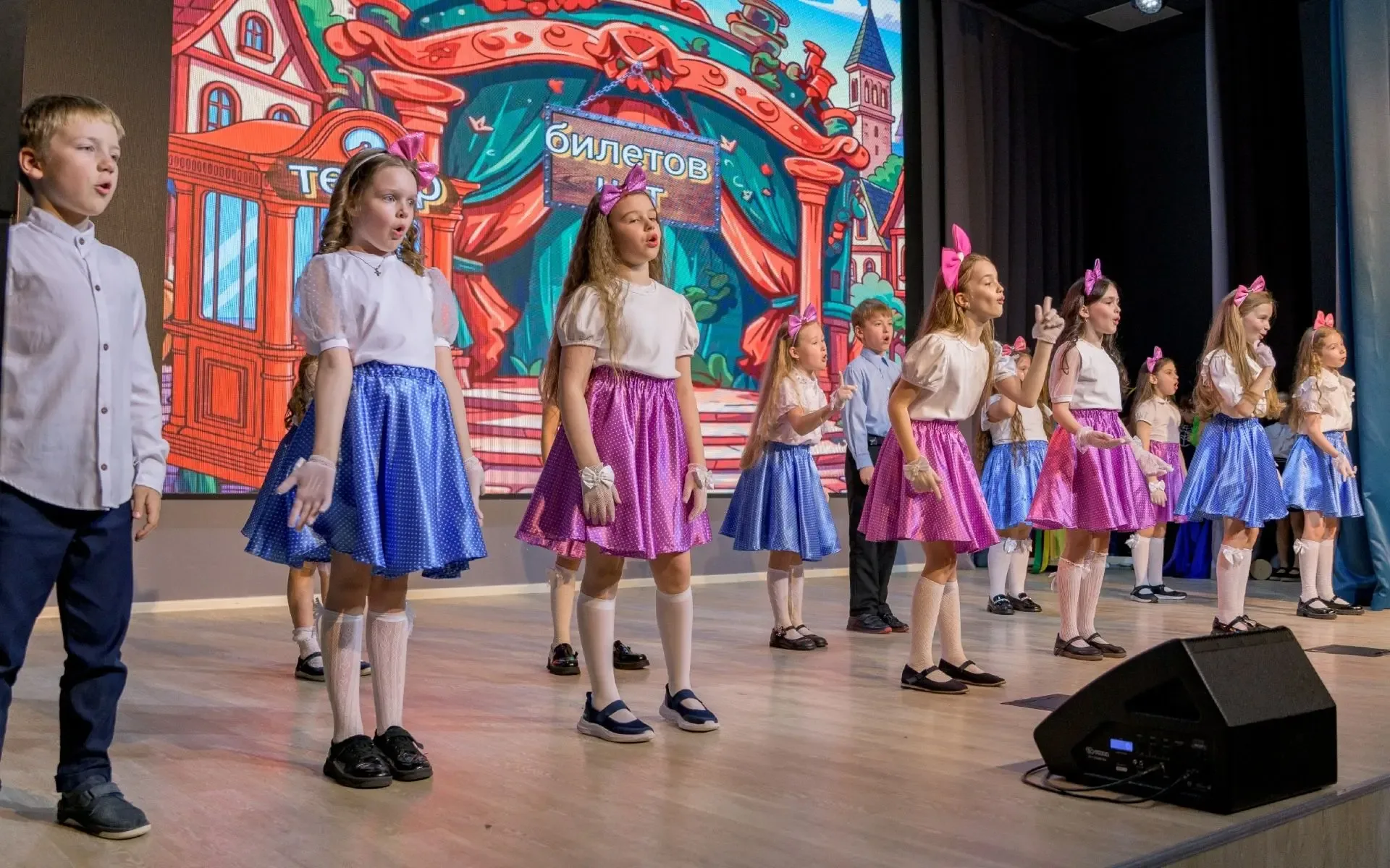🎉 "Эридан" зажигает таланты 🎉 В конце прошлой недели в нашей школе царила атмосфера настоящего празд