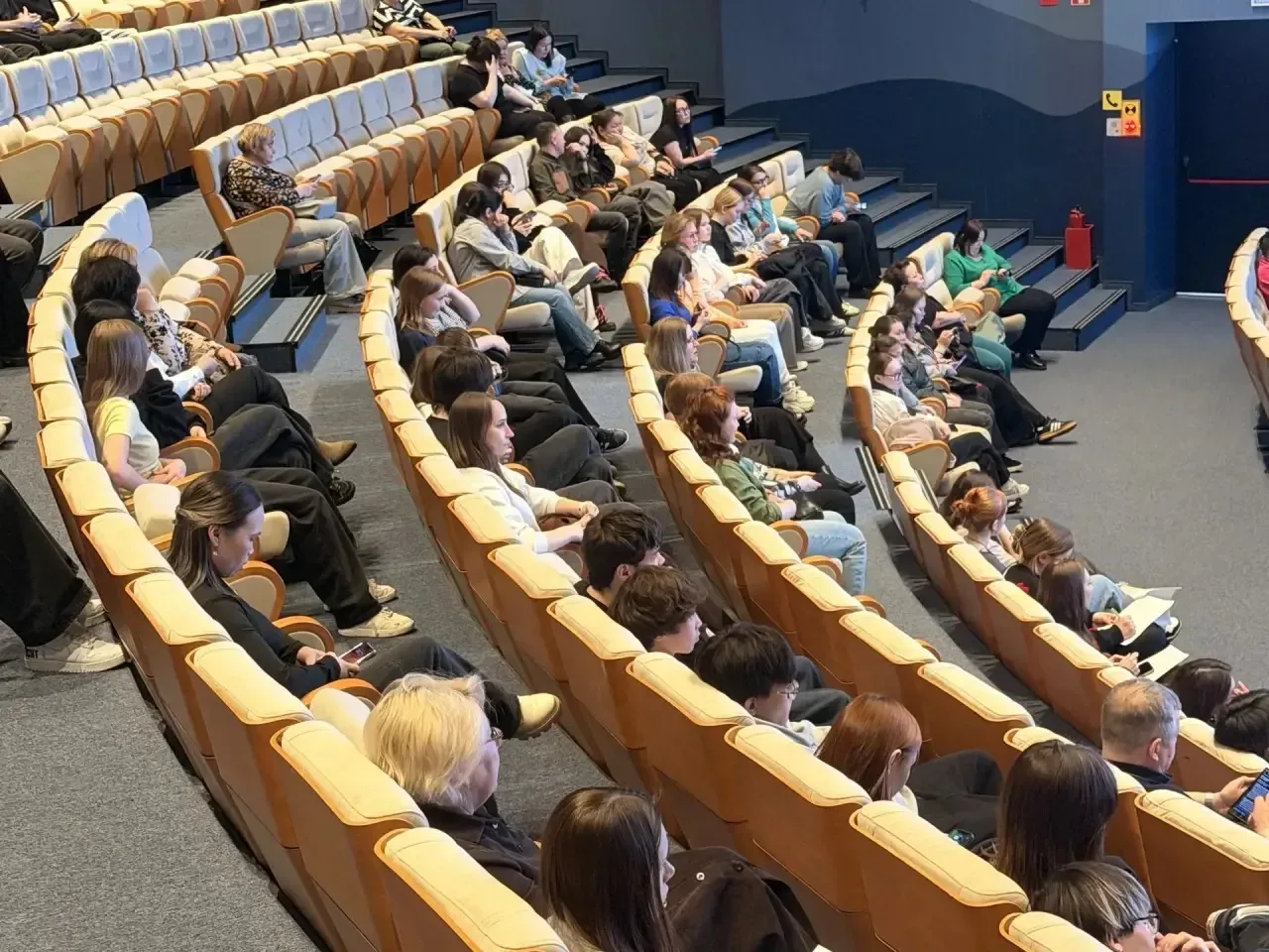Итоговое родительское собрание для выпускников: «Комплекс мер личной безопасности»  20 мая в ЦО «Пол
