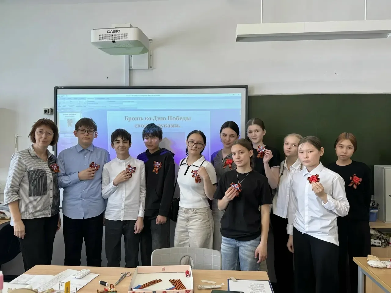 🛠 Мир мастерства, фантазии и творчества!  С 4 по 8 мая 2026 года в подростковой школе «Созвездие» пр