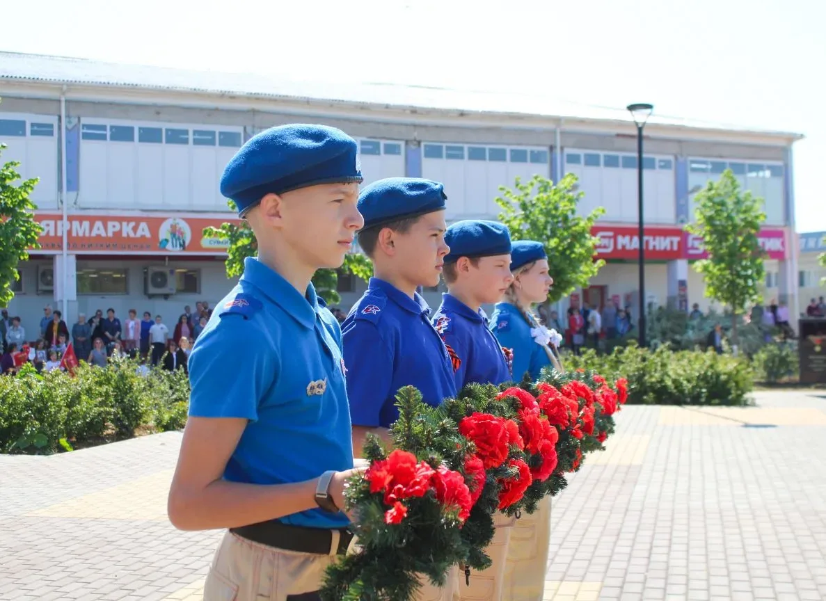 День Победы: память, честь, гордость!🎗🎖  Сегодня, в знаменательный день 81‑й годовщины Победы советс