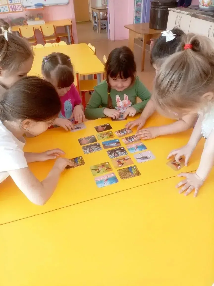 СП "Улыбка". «День настольных игр» в группе "Звездочки". Игра-один из основных видов детской деятель