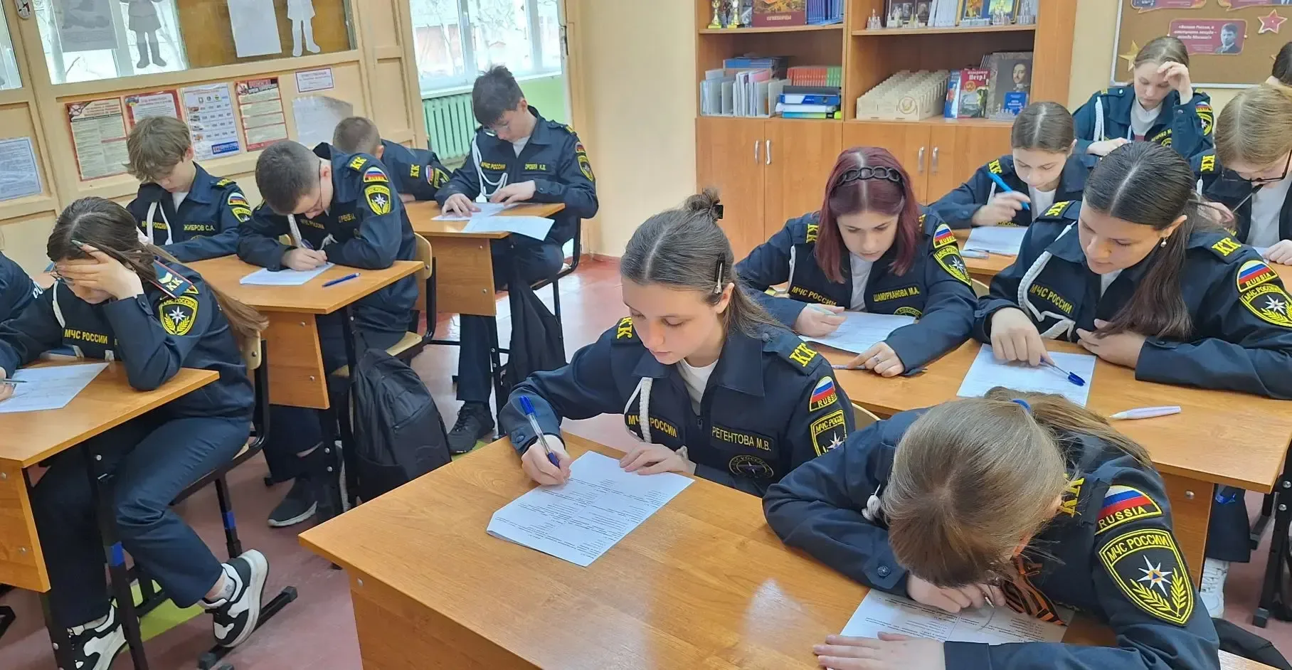 ✍ Вчера наша школа традиционно стала площадкой проведения Областного краеведческого диктанта!  Прове
