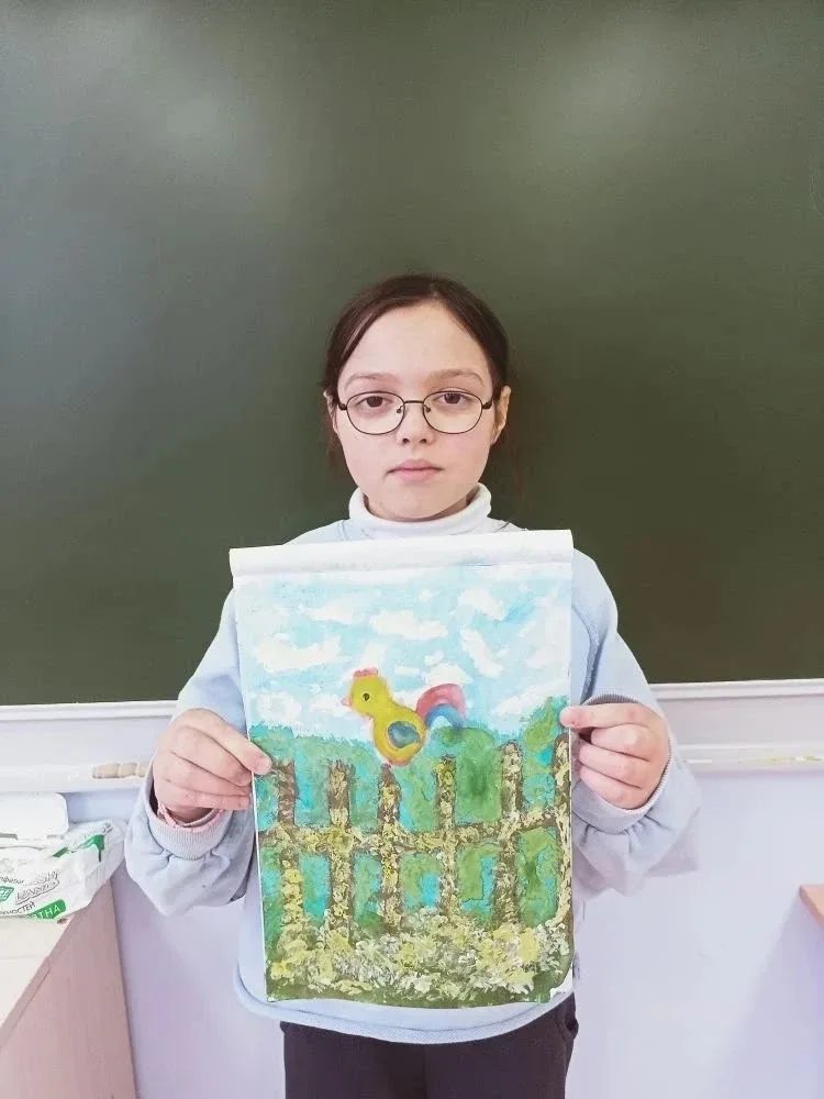 🎨 В «Волшебной акварели» (руководитель кружка Е.В. Корнеева) дети научились рисовать птиц - экзотиче