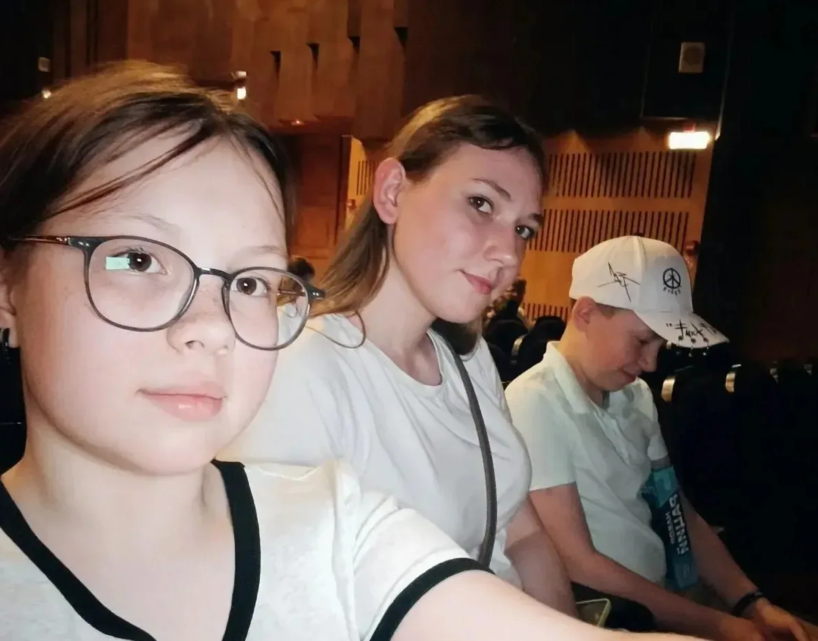 16 мая в ДК РЖД прошёл спектакль по мотивам романа Альберта Лиханова «Никто», который посетили учащи