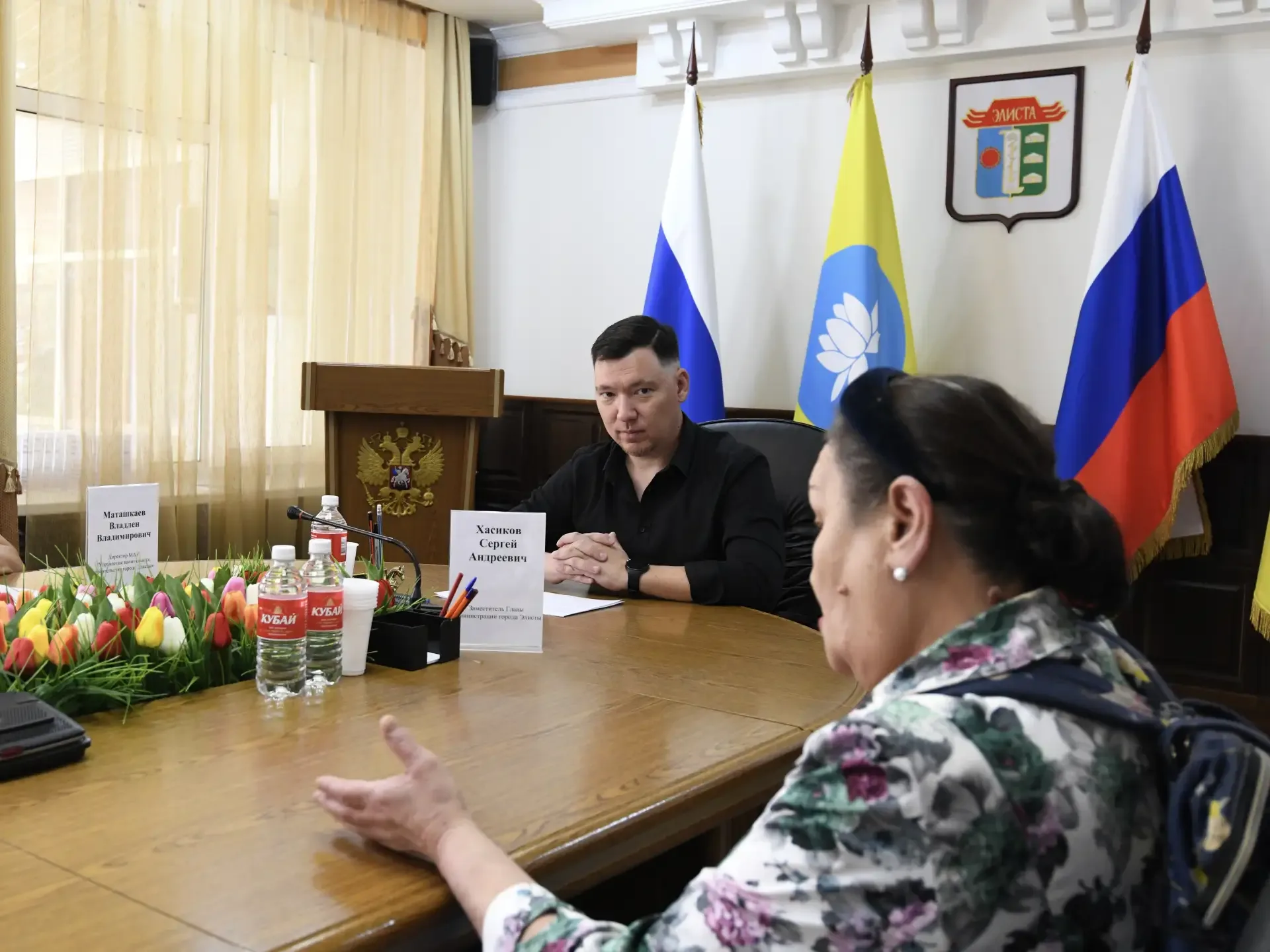 Заместитель главы администрации города Элисты Сергей Хасиков провел личный прием граждан ✍🏼  Профиль