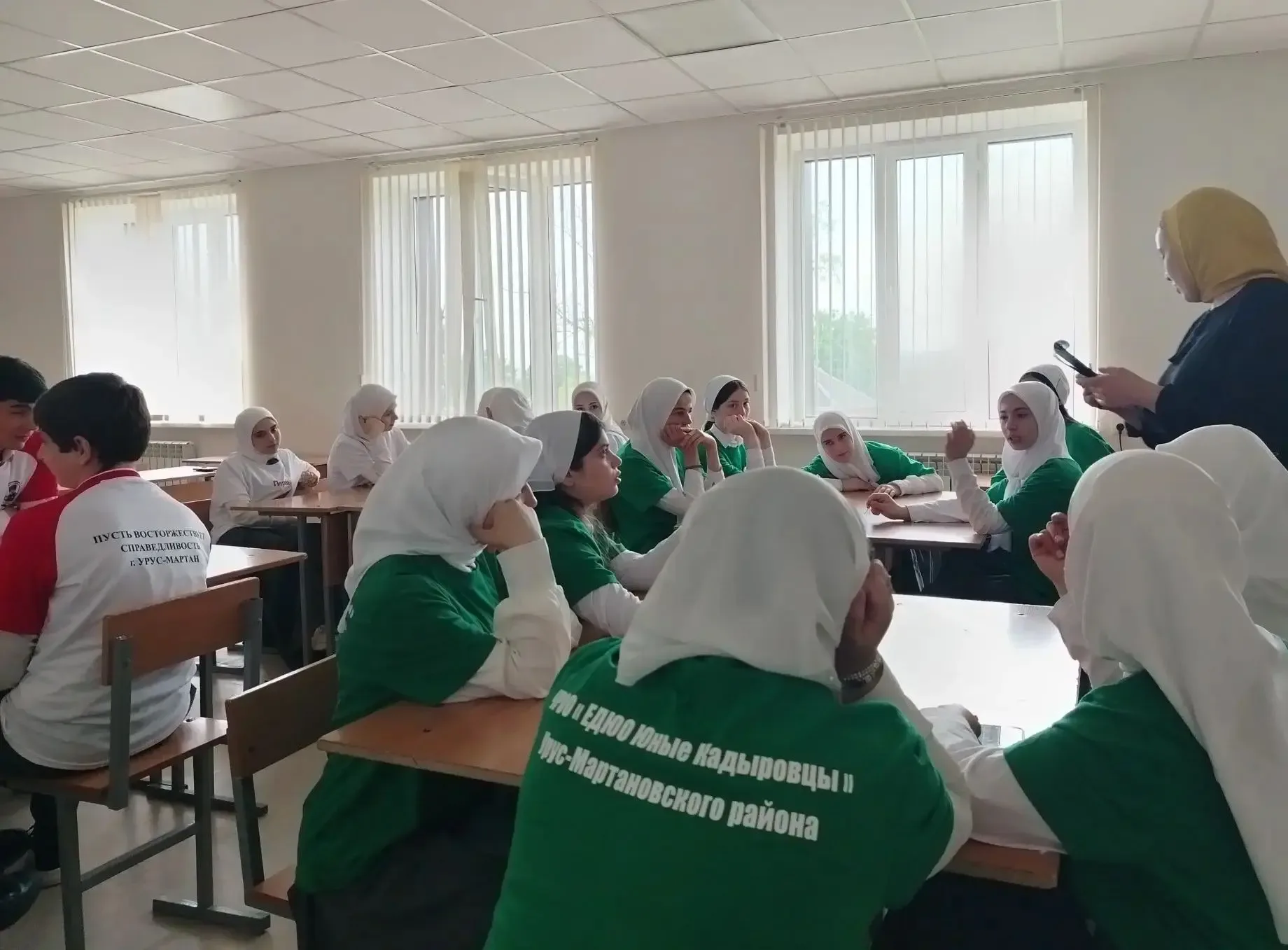19 мая в России отмечается как День детских общественных объединений. Этот праздник, который был осн