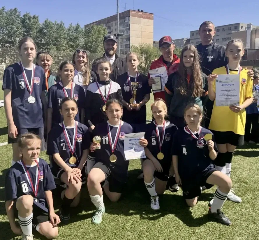 🏆 Победа футболисток на «Кожаном мяче»! 🏆  21 мая состоялся муниципальный этап турнира по футболу в 