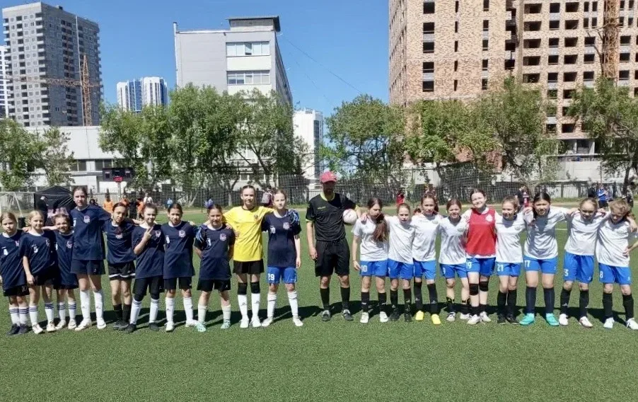 🏆 Победа футболисток на «Кожаном мяче»! 🏆  21 мая состоялся муниципальный этап турнира по футболу в 
