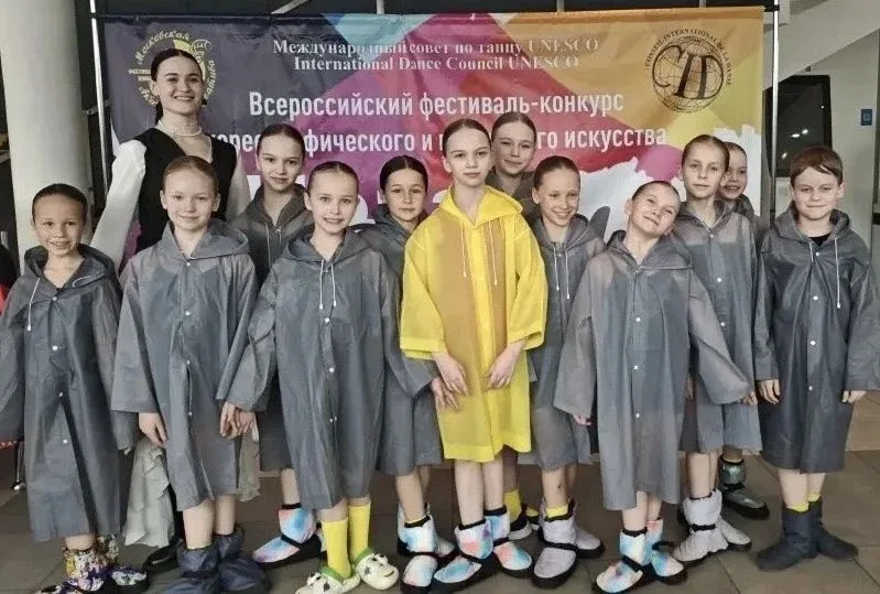 10 мая ученица 3 «Б» класса Кира Рябинина приняла участие в XI Всероссийском фестивале-конкурсе «Нов