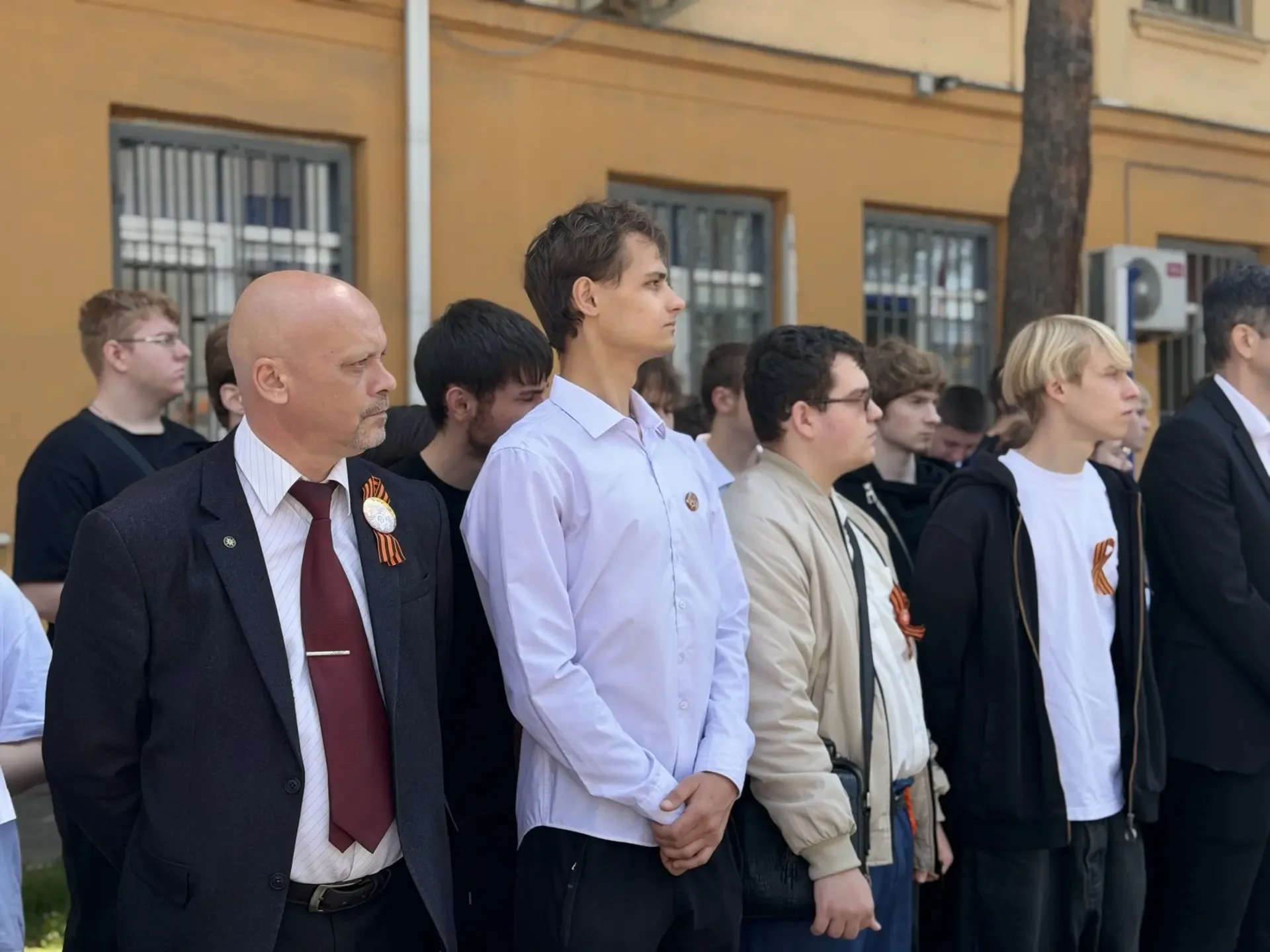 🇷🇺В Краснодарском политехническом техникуме прошла торжественная линейка  В преддверии 9 Мая в нашем