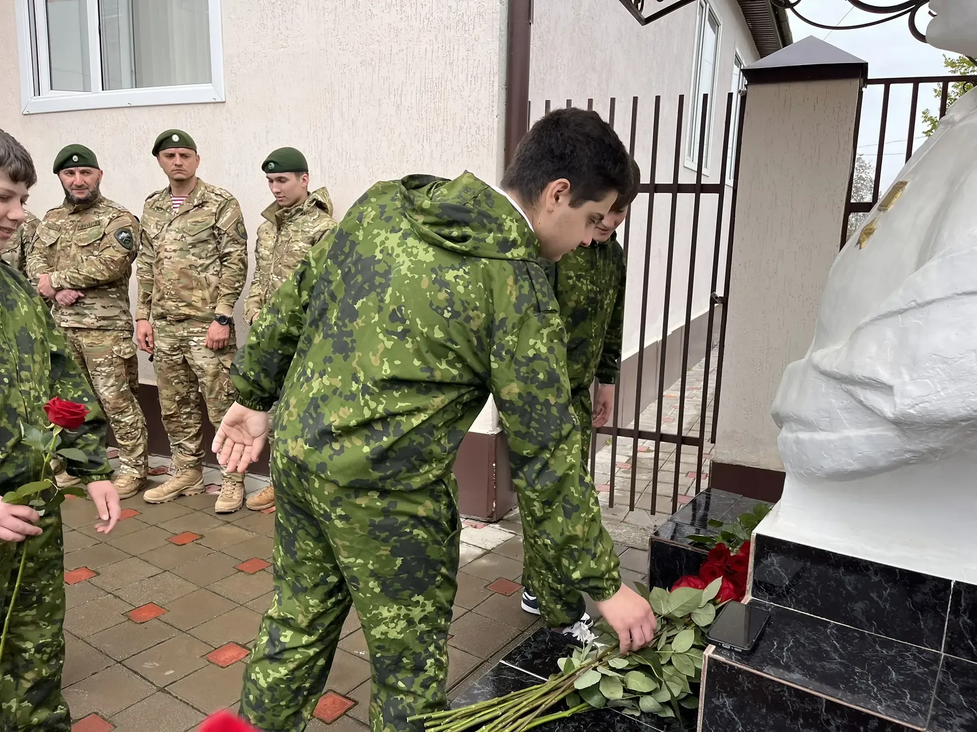 В  преддверии Дня Победы обучающиеся МБОУ "СОШ 1 с. Алхазурово им. А Сулейманова"  06 мая 2026г. при