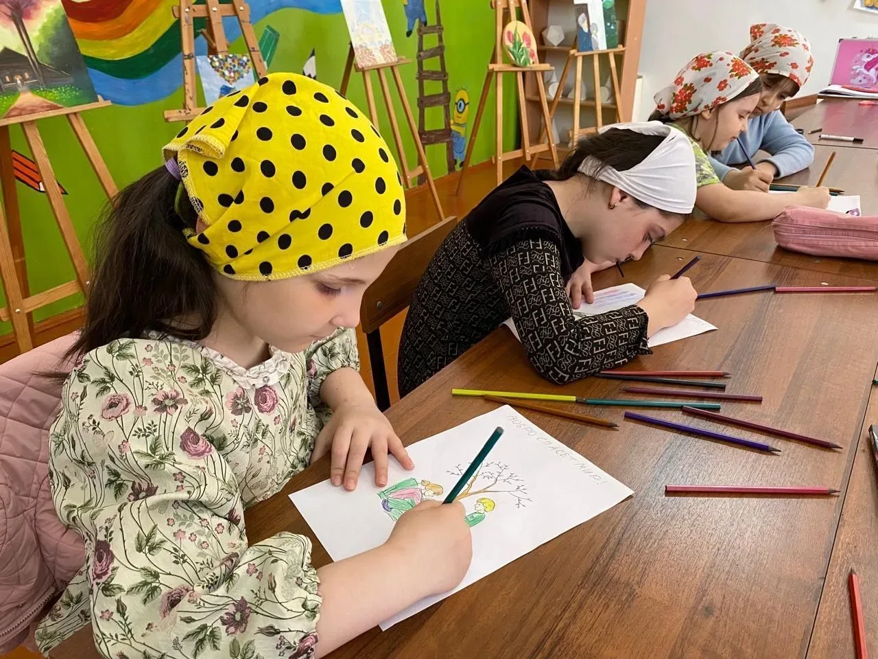 День доброты в ДЮЦ В рамках Всероссийской просветительской акции «Неделя безОпасности» в Детско-юнош