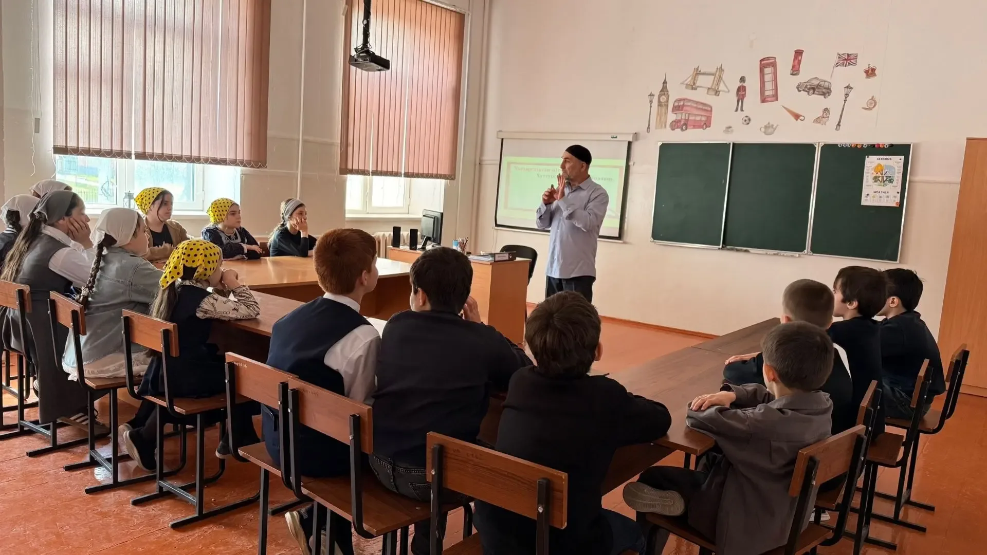 Сегодня в ДЮЦ состоялась познавательная викторина на знание чеченского языка «Ненан мотт — сан дозал