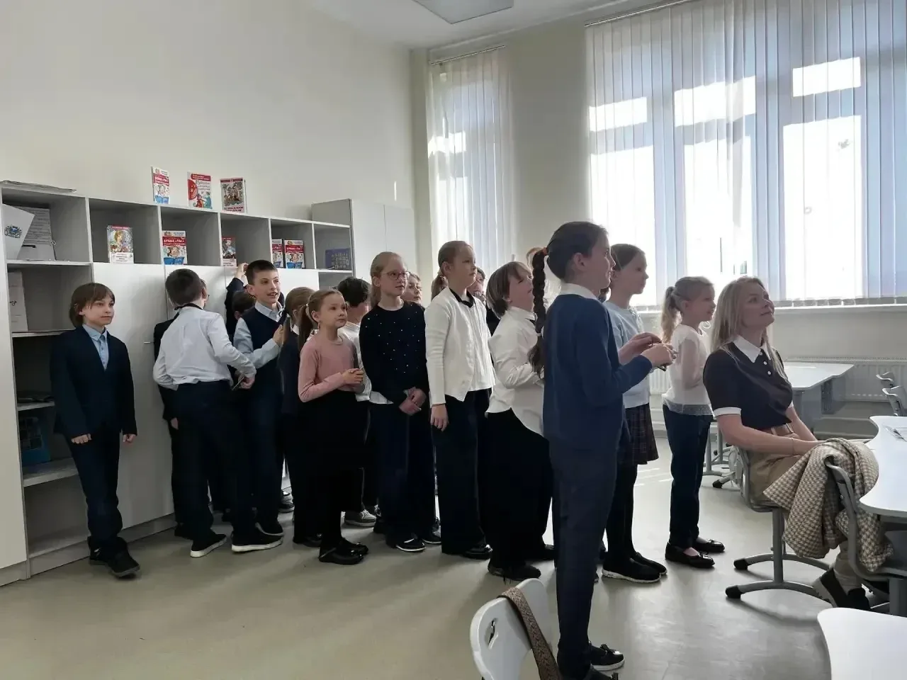 Сегодня ученики 2 «Г» класса приняли участие в тренинге «Чужие взрослые» от школы безопасности Екате