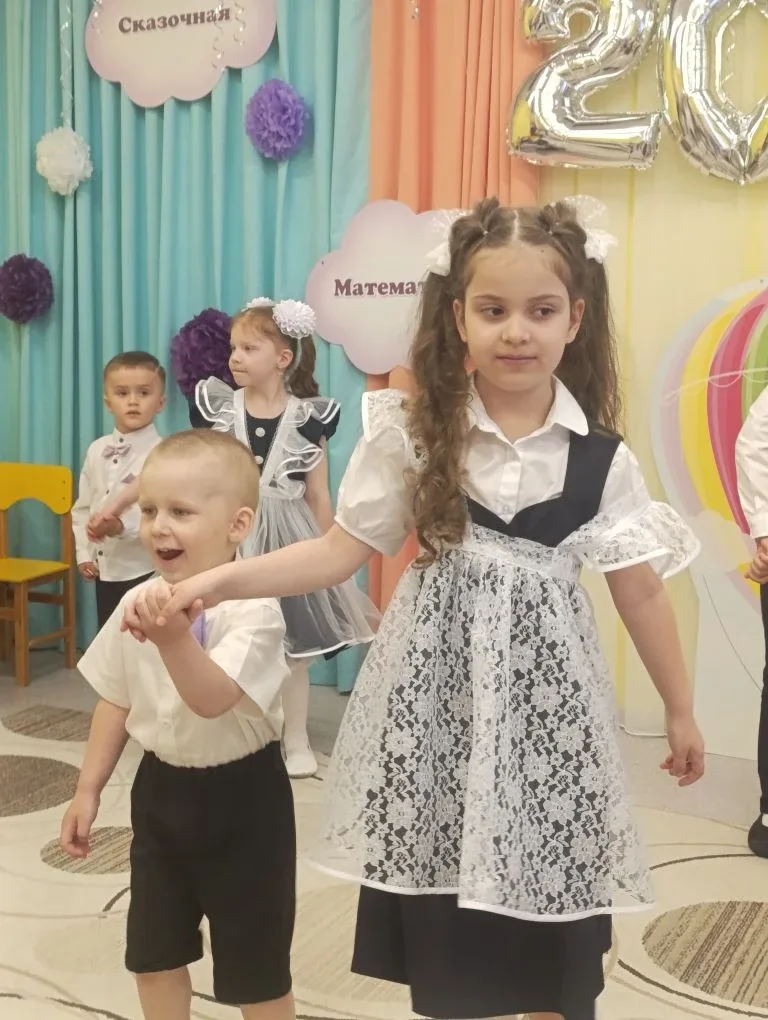 Вот и прошел Выпускной в дошкольном отделении №37/1 в логопедической подготовительной группе №13,   