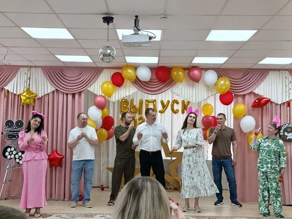 🎉 Выпускной в подготовительной группе №28 «Ласточки» ДО 21/2 🎉  21 мая на съёмочную площадку киноака