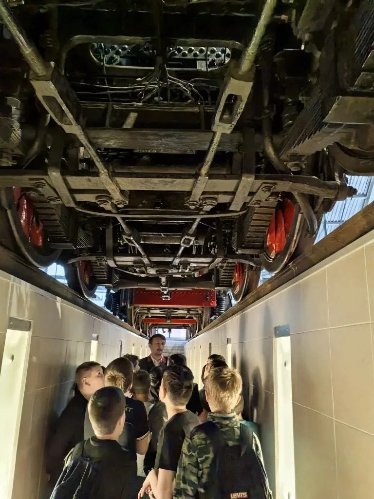 В честь Международного дня музеев наши ученики из 5 "В" класса посетили "Музей железных дорог России