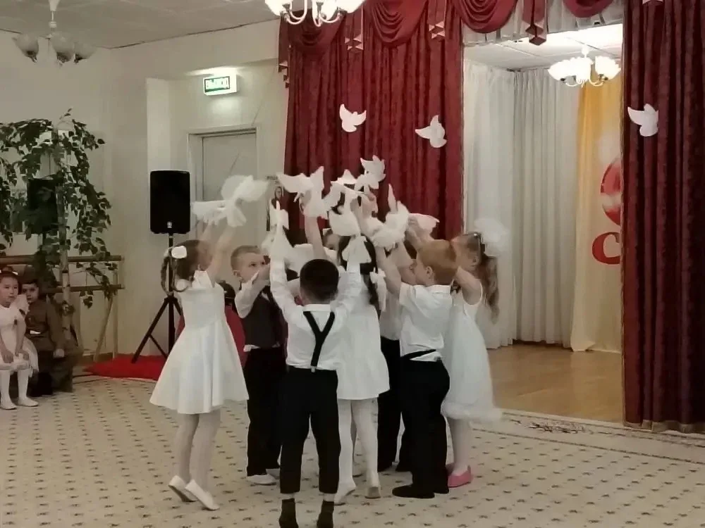 ❤️ Искренность, которая трогает до слёз  В дошкольных отделениях состоялись концерты, посвящённые Дн