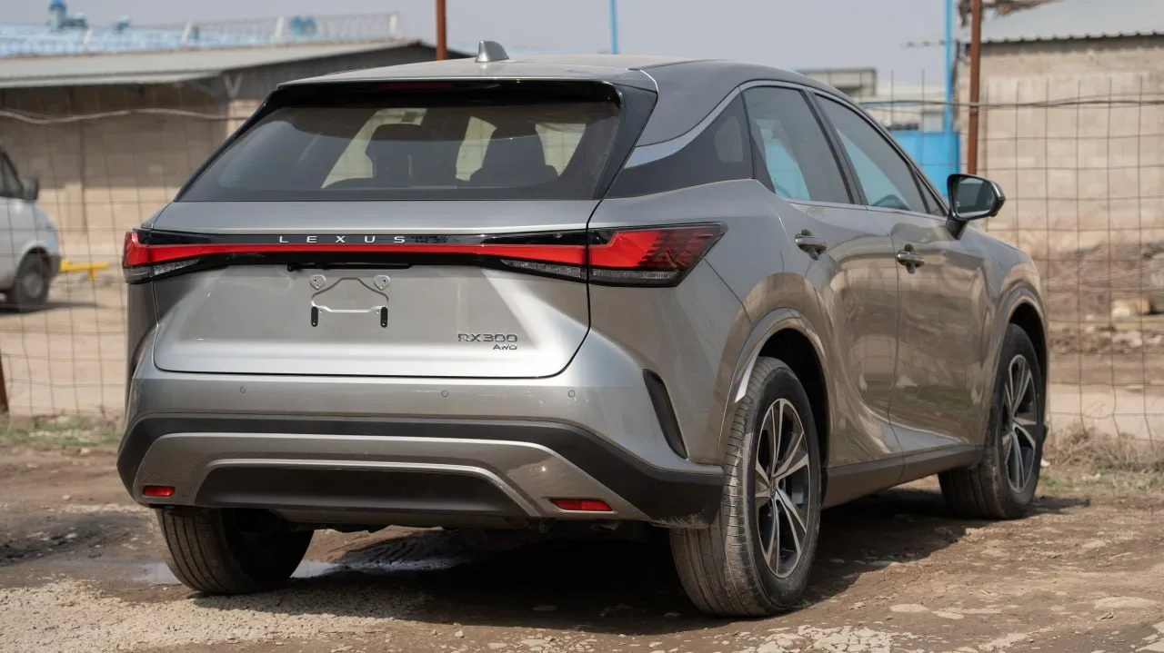 Lexus RX300 | Искусство безупречности 💎  Представляем эксклюзивное предложение: новый Lexus RX300 в 