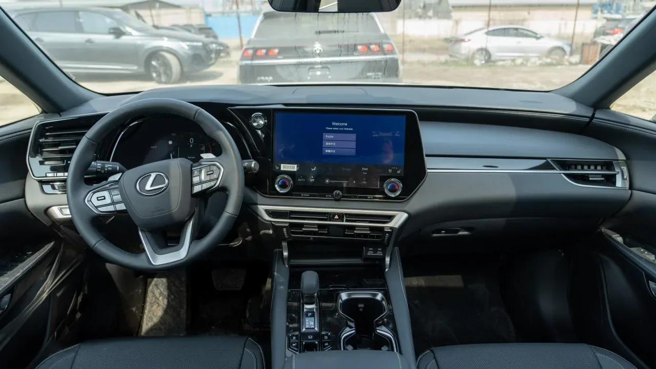 Lexus RX300 | Искусство безупречности 💎  Представляем эксклюзивное предложение: новый Lexus RX300 в 