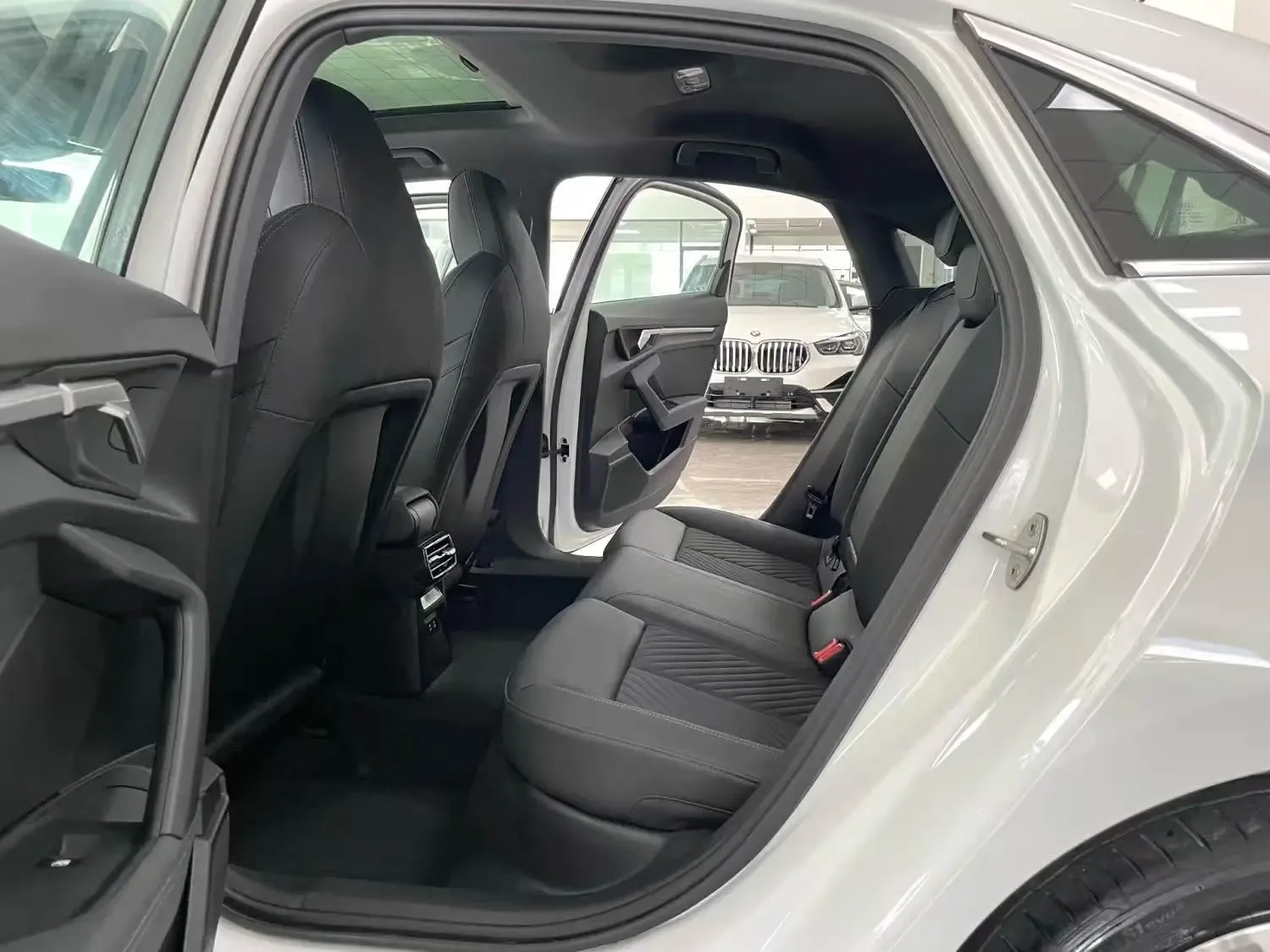 📹 🛠🔑 Drive_Emotions Автомобили из Китая под заказ 🌟  🔥 Audi A3L Limousine 35 TFSI Elegance (Рестайли