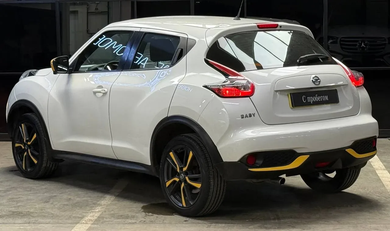 В продажу поступил авто с пробегом Nissan Juke рестайлинг, в комплектации SE+ Perso Yellow   2017 го