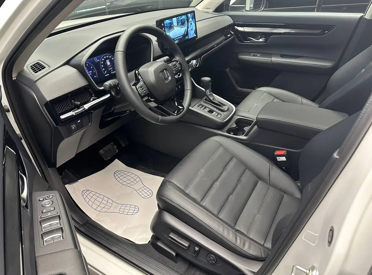 На сегодня акция! Скидка 150.000  ⚪️ Honda CR-V 240 Turbo    - Год выпуска: 2026 - Двигатель: Бензин