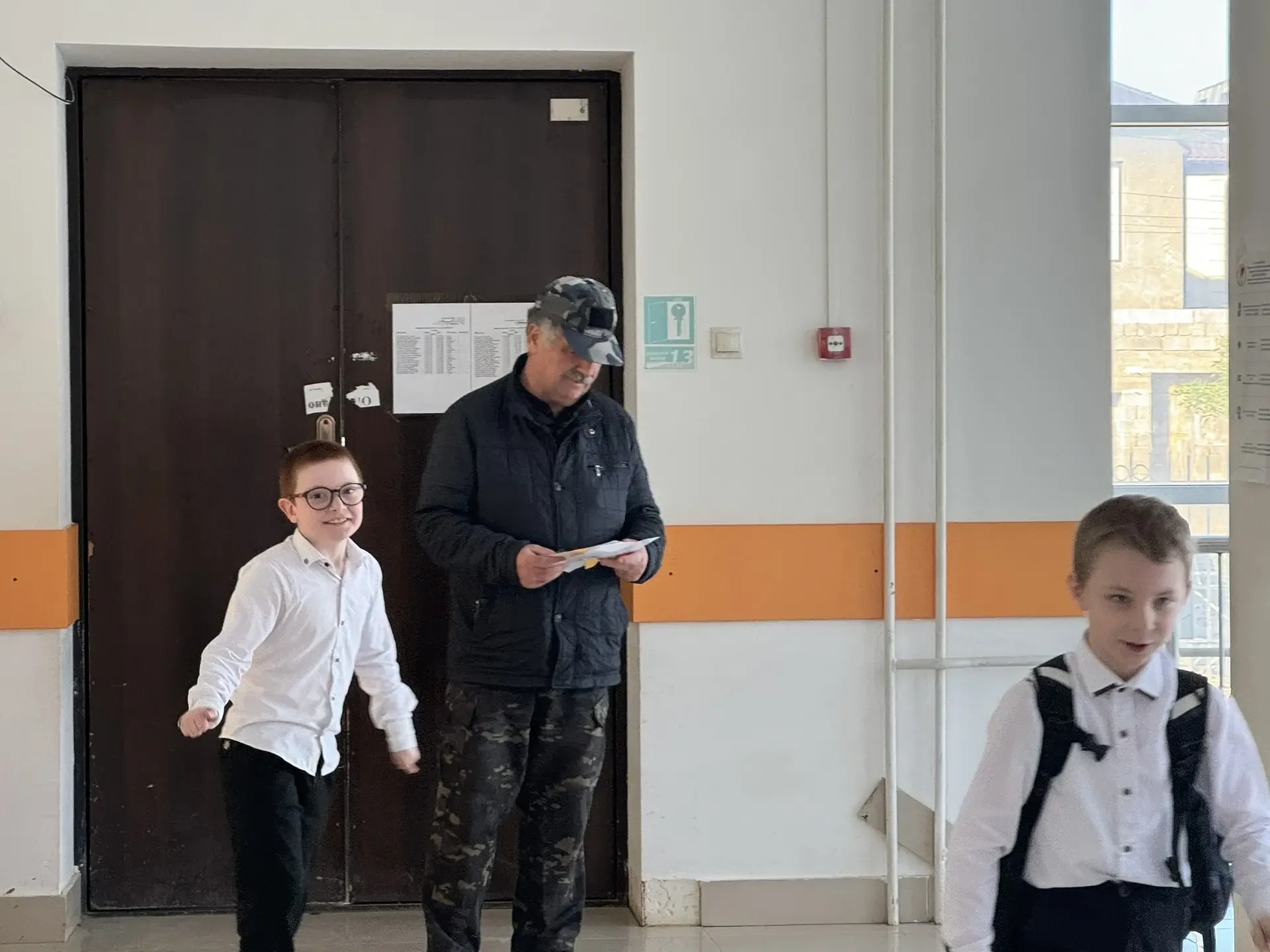 🌷 С Днём Весны и Труда! 🌷  Сегодня в нашей начальной школе прошло очень трогательное и доброе меропр