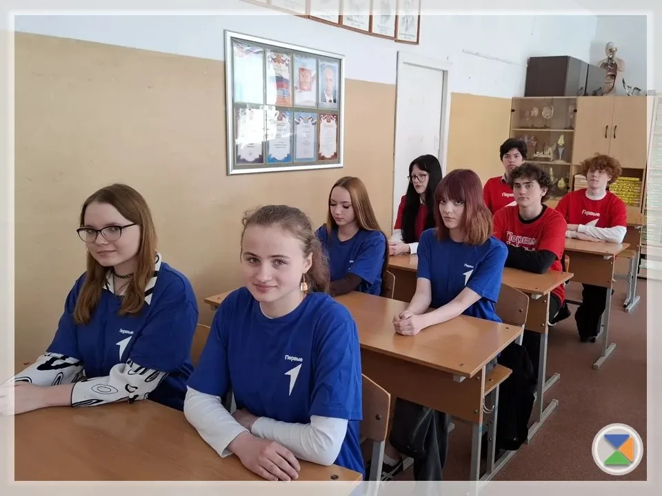 💫 НАСЛЕДНИКИ ПИОНЕРИИ 💫  В преддверии Дня детских общественных организаций России, который отмечаетс