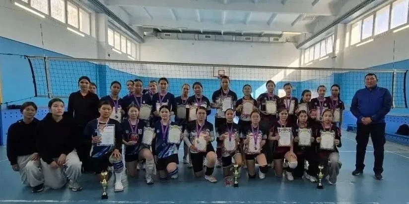 🏆 Гордость нашей школы! Блестящий результат в 5 туре районных соревнований!  16 мая в двух спортивны