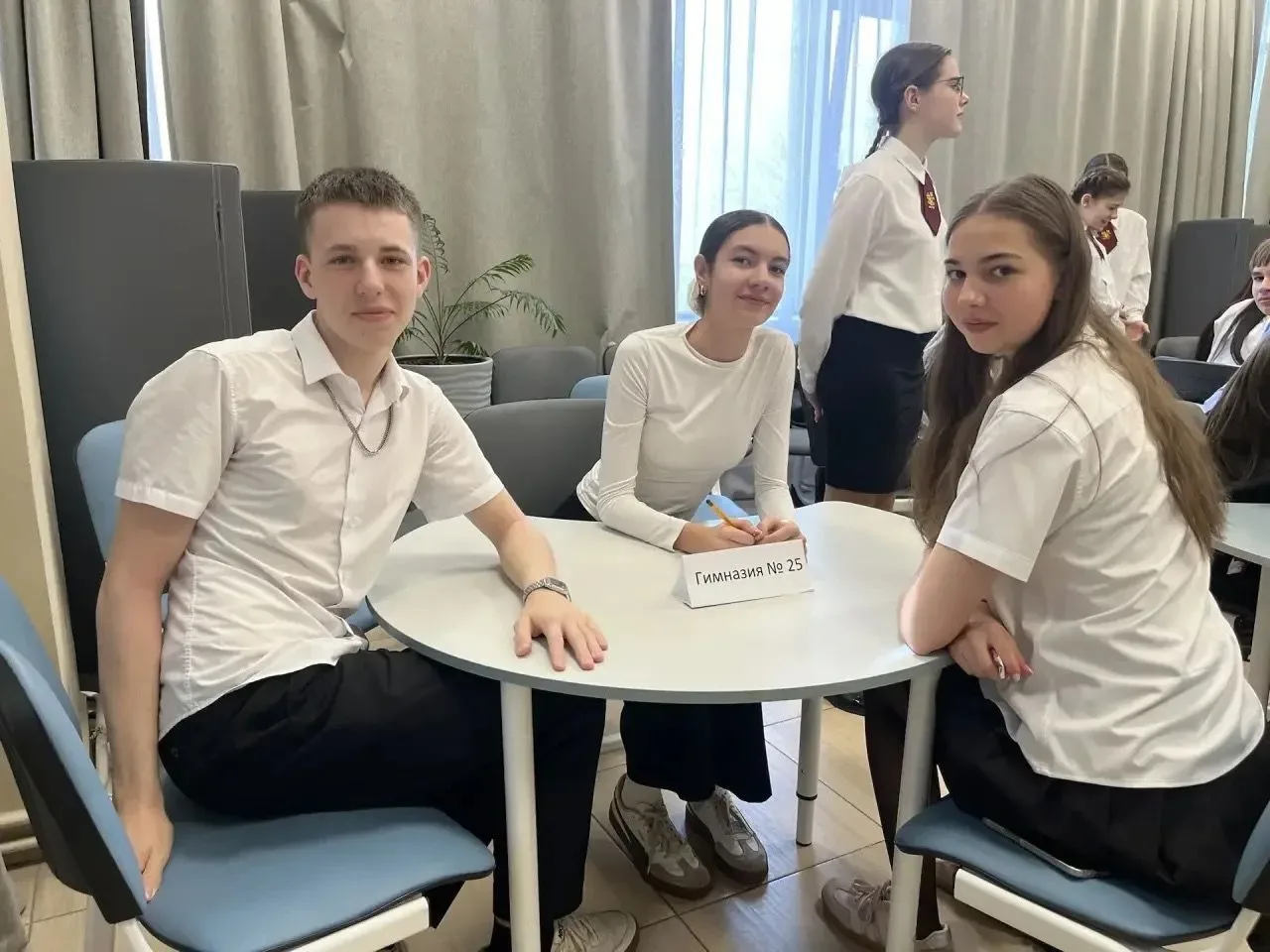 Команда нашей Гимназии приняла участие в интеллектуальном квизе «Сибиряки в годы войны», который про