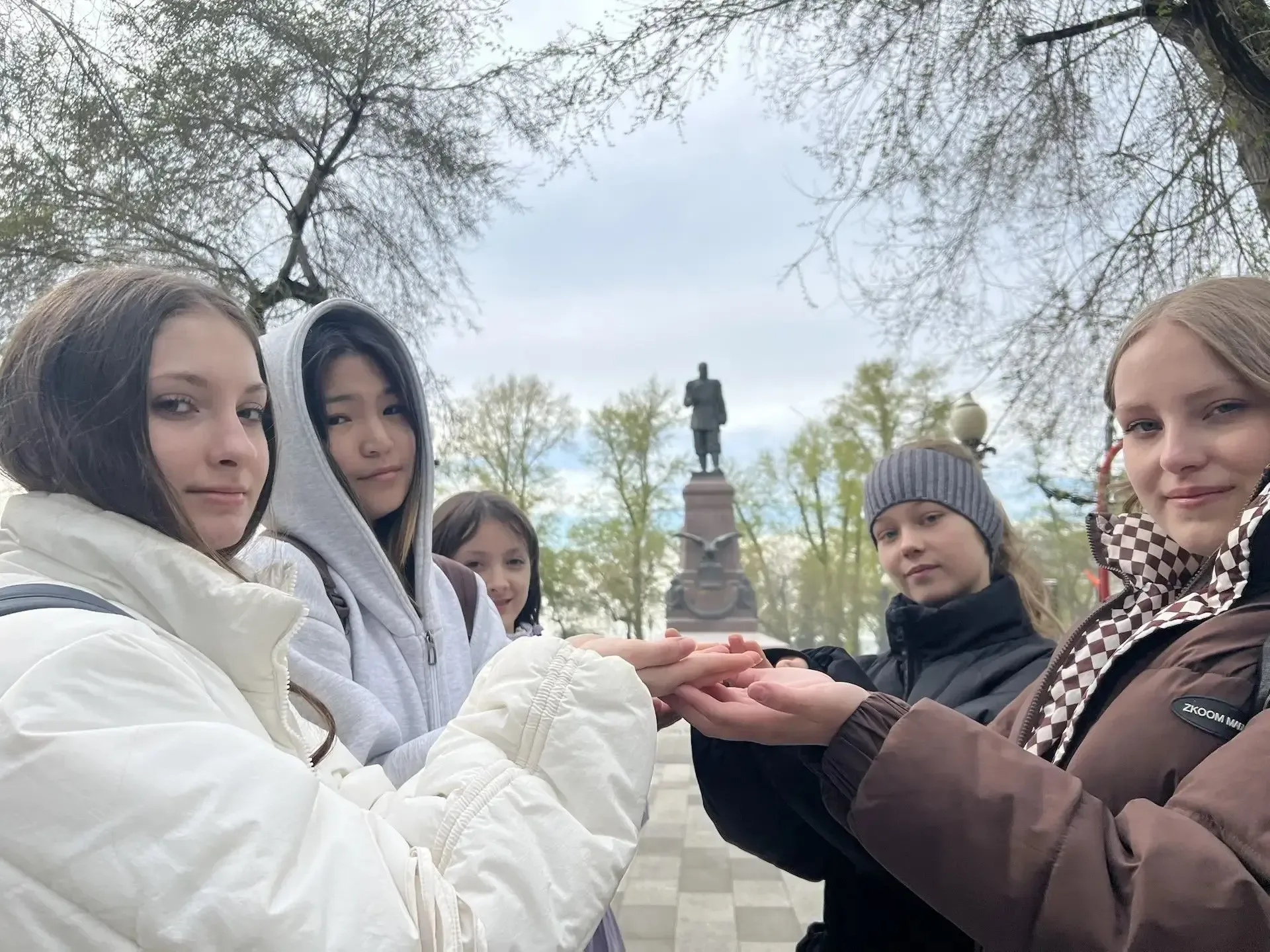 Маршрут приключений: квест по Иркутску! Для активистов Гимназии №25 привычные улицы Иркутска преврат