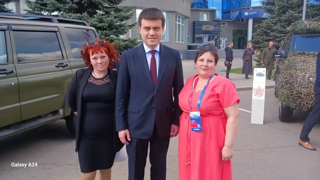 Губернатор Красноярского края Михаил Котюков дал старт юбилейному ХХ Всероссийскому специализированн